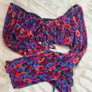 Floral crop top Size S NWT